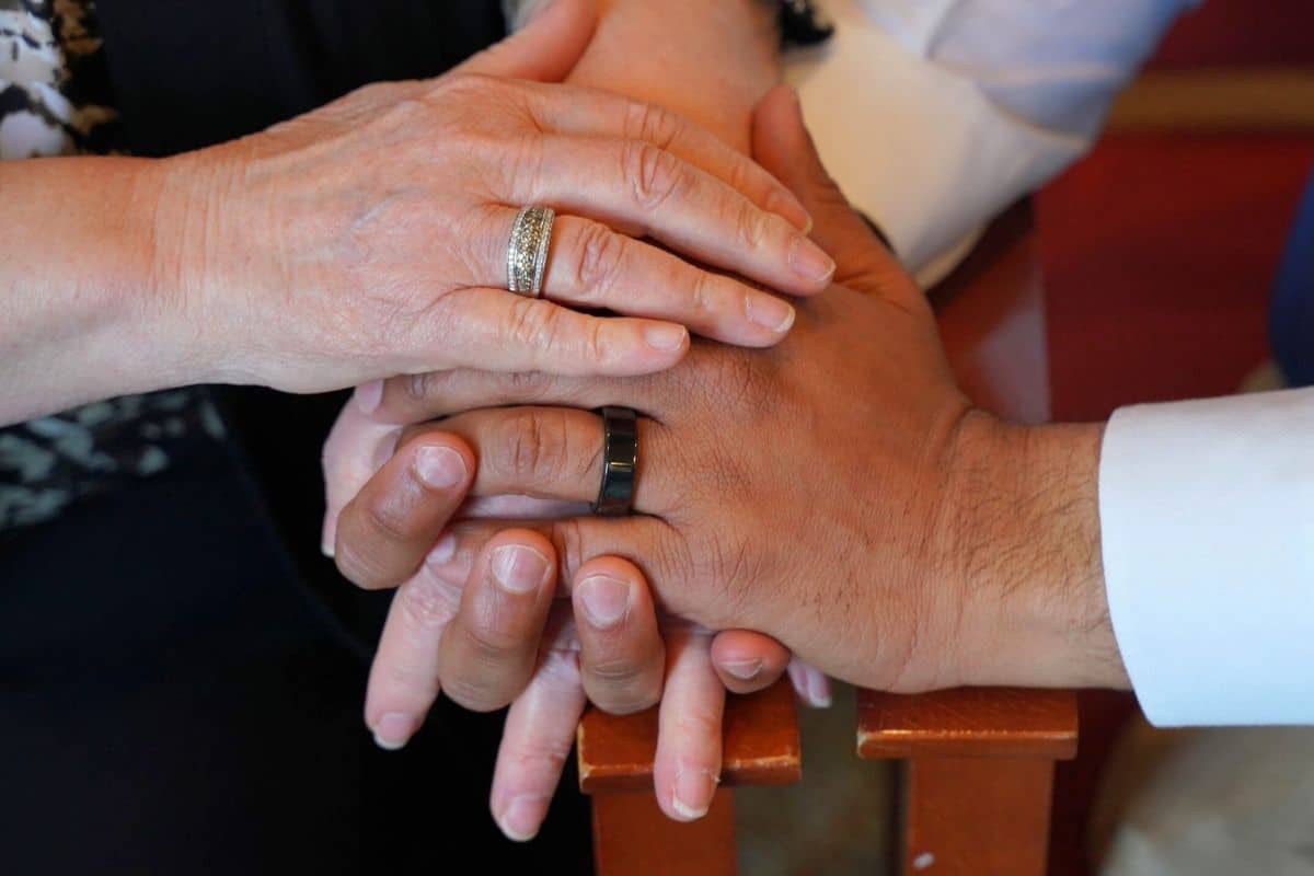 Holding hands cancer patient